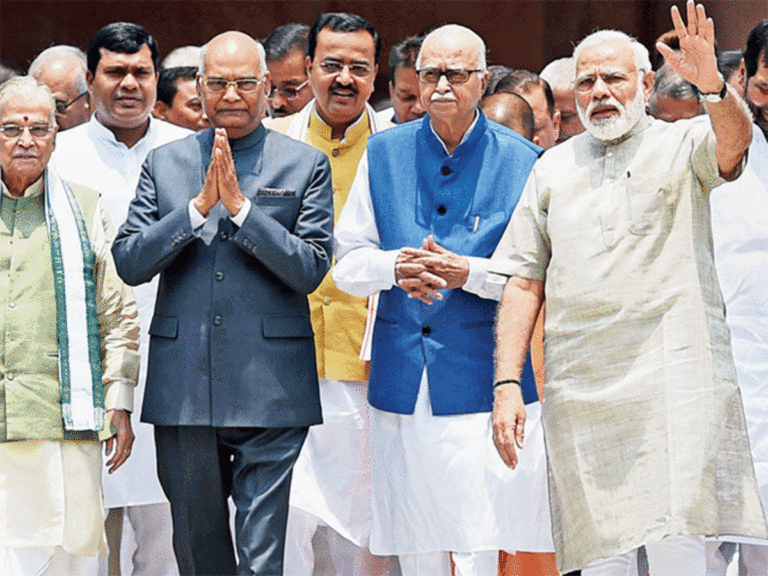 suit-up-how-indian-parliamentarians-have-stuck-to-dress-code-and-avoided-controversies