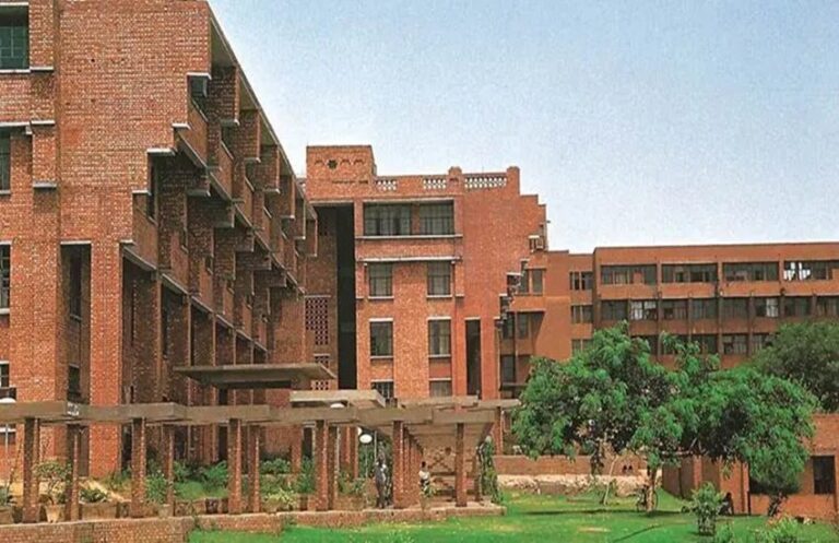 JNU-Campus