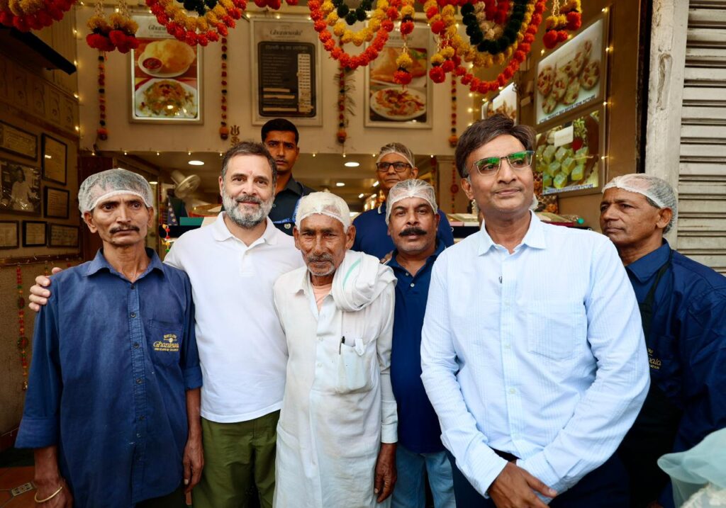 WhatsApp Image 2025-10-20 at 5.50.39 PM (1)