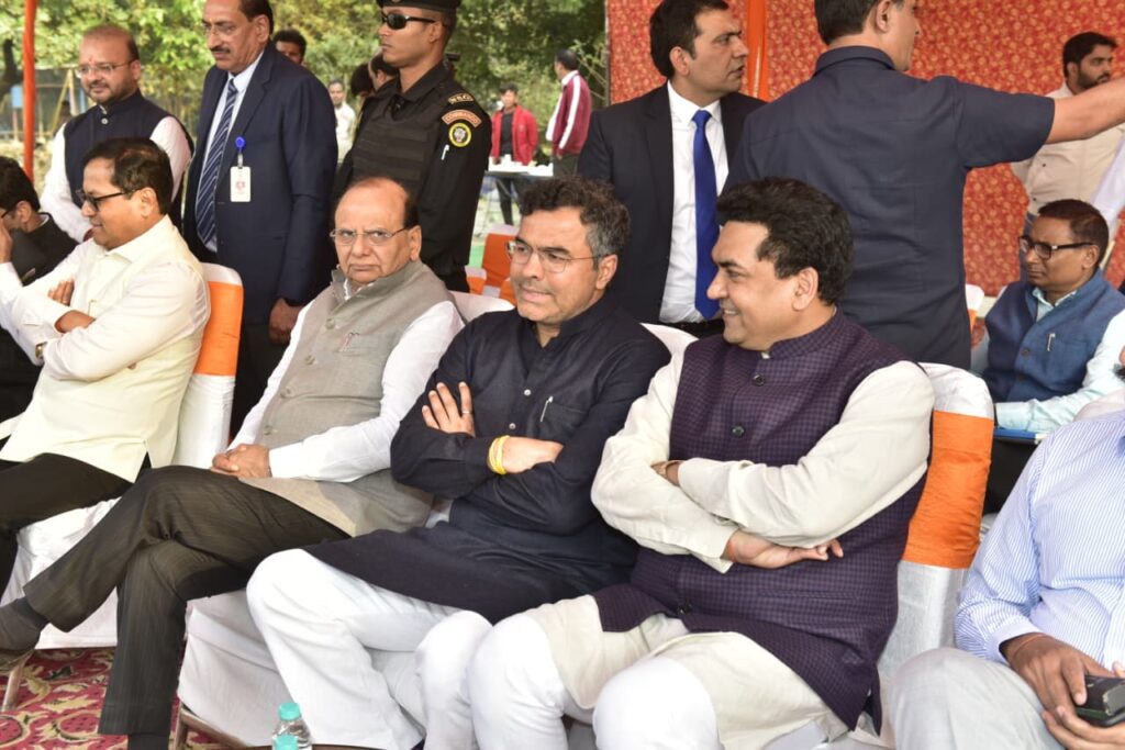 WhatsApp Image 2025-11-18 at 9.41.05 PM
