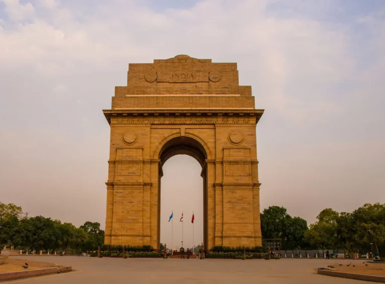 India Gate delhi_0_1200.jpg